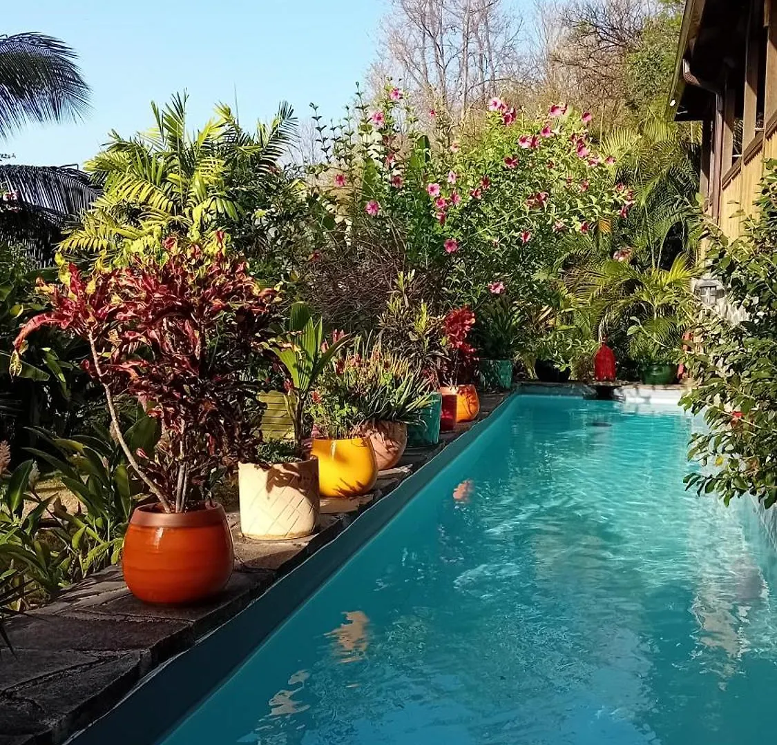Bed & Breakfast Habitation Getz - Chambre Couleur Cafe Bed and Breakfast Vieux-Habitants Guadeloupe